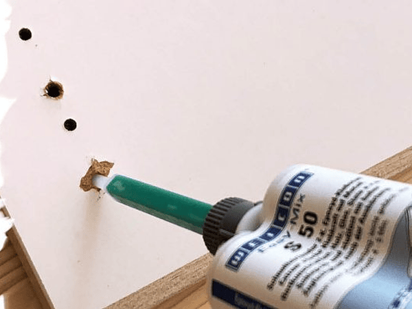 Reparación de tornillos rotos