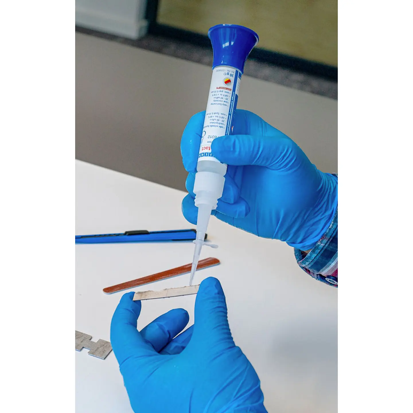 Adhesivo Cianocrilato Gomas Y Plasticos 30 Grs VA 8312 4