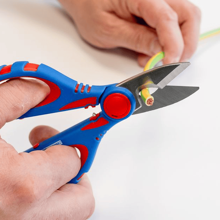 Tijera Electricista XL Corta, Desaisla y Engasta. Con Estuche Incluido 8