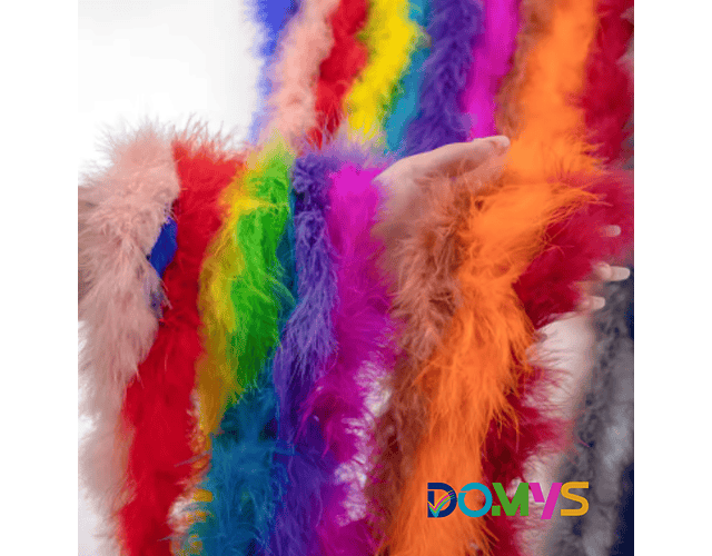 Boas de plumas, (1,9 metros) En varios colores.