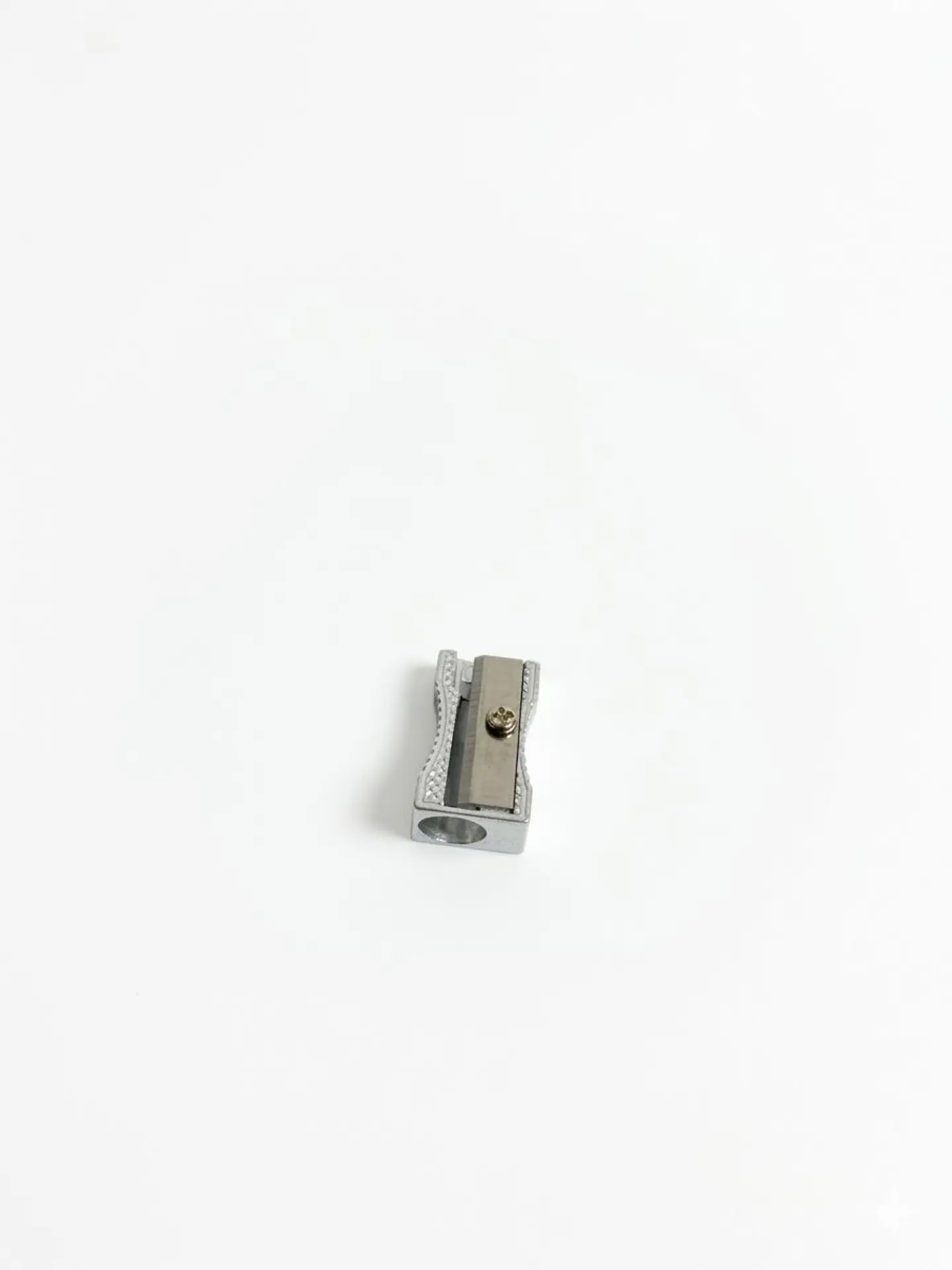 SACAPUNTAS METALICA   1