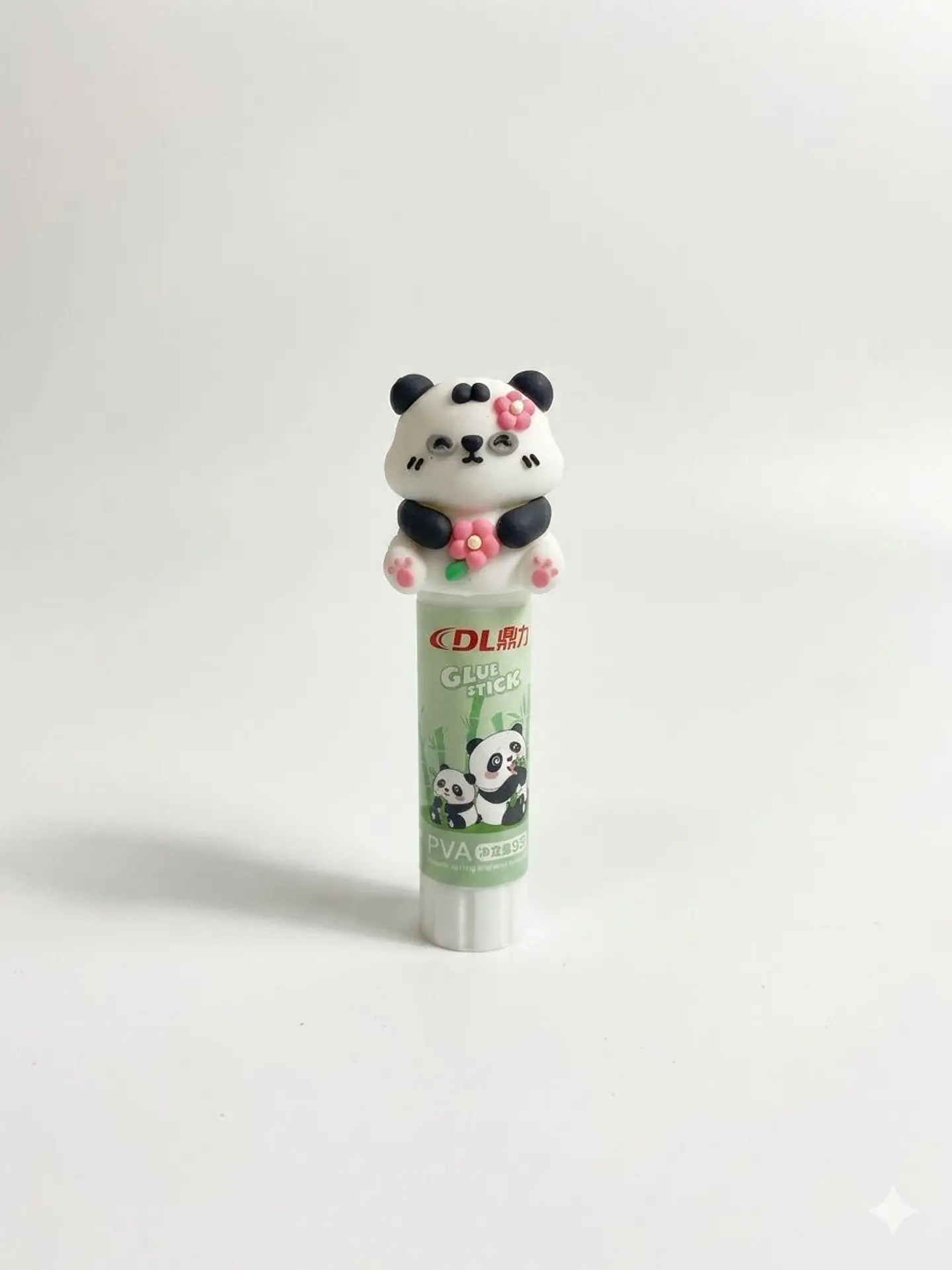 PEGANTE EN BARRA PANDA 1