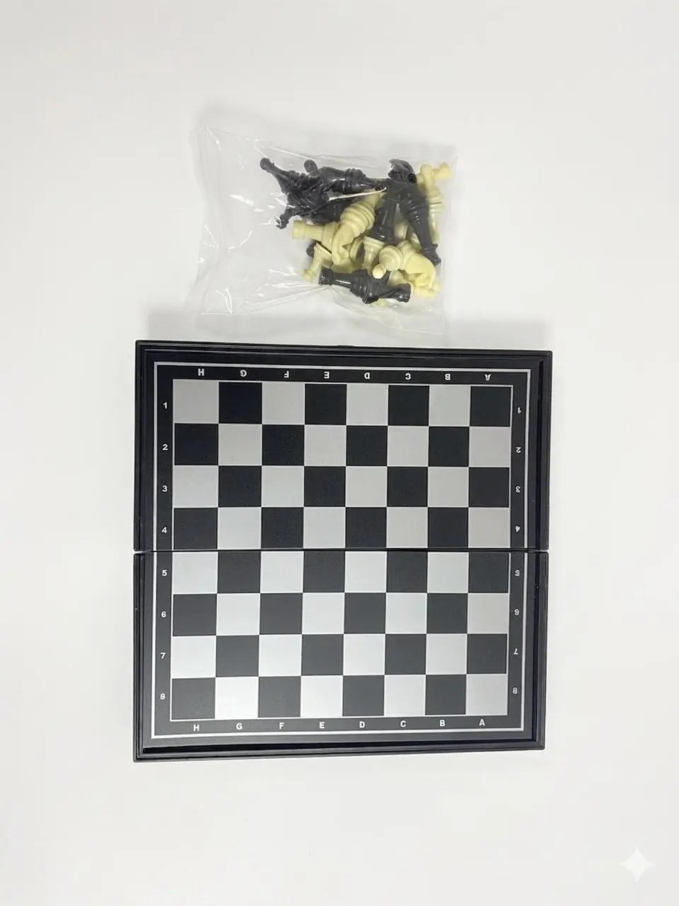 AJEDREZ MAGNETICO PEQUEÑO 2