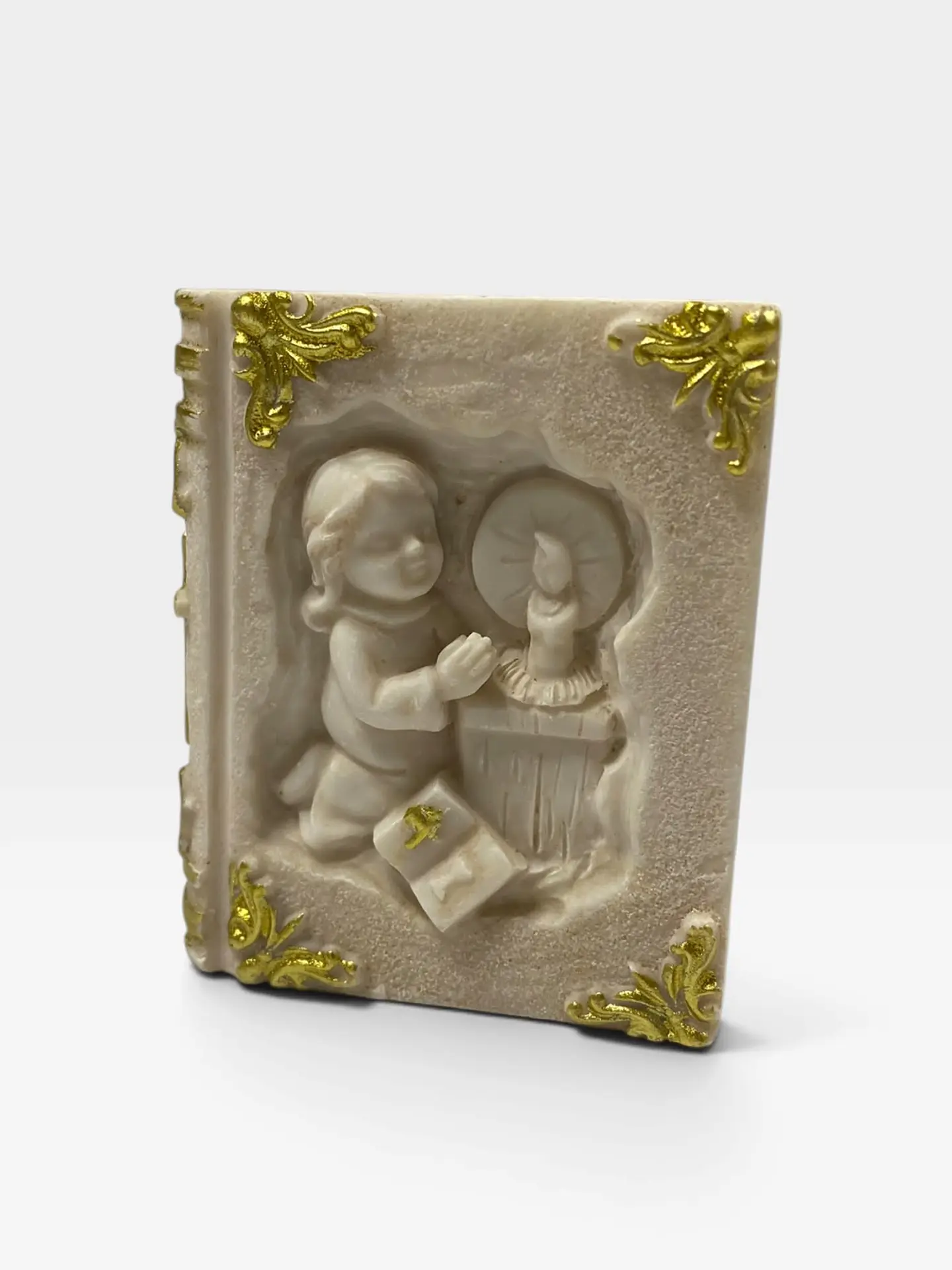 ADORNO RELIGIOSO LIBRO NIÑO POLIRESINA 2