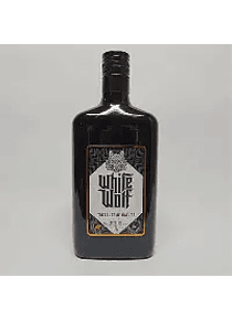 LICOR DE HIERBAS WHITE WOLF 750 CC (ARRIBA SE 3 UNIDADES)