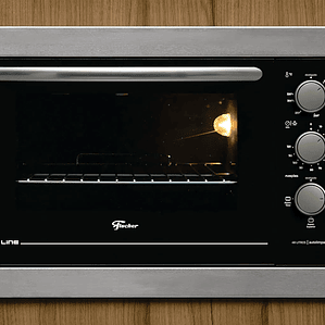 Design moderno, em três versões: frontal em aço carbono pintado branco, preto ou em inox escovado, o Forno Elétrico Fischer Fit Line de Embutir apresenta controle automático de temperatura, timer de 0