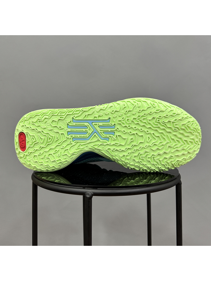 Nike Kyrie 7 Special 4