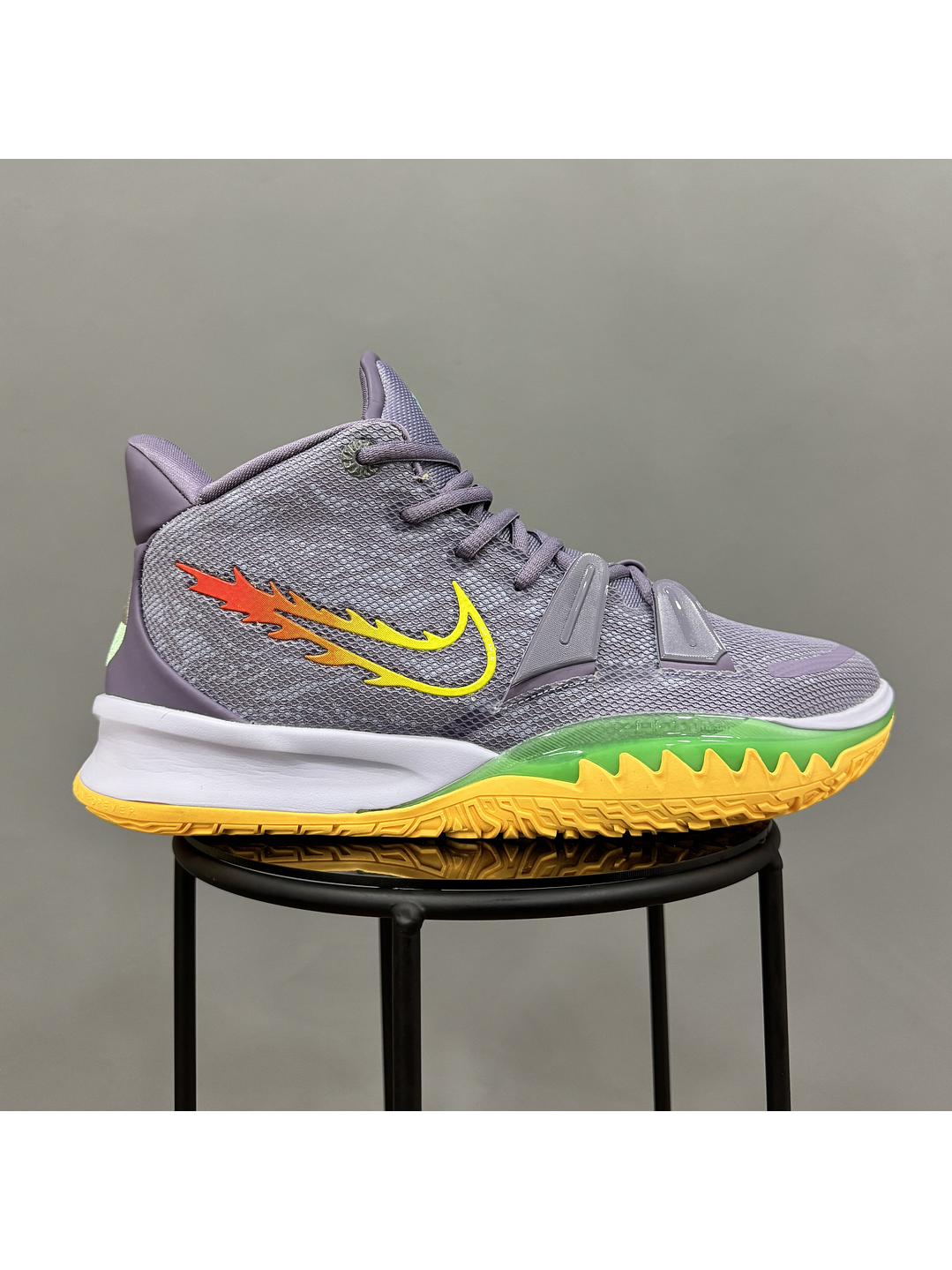 Nike Kyrie 7 GS Daybreak 1