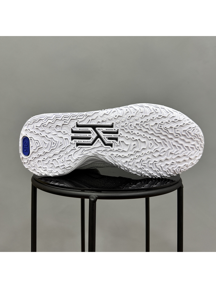 Nike Kyrie 7 Brooklyn Beats 2