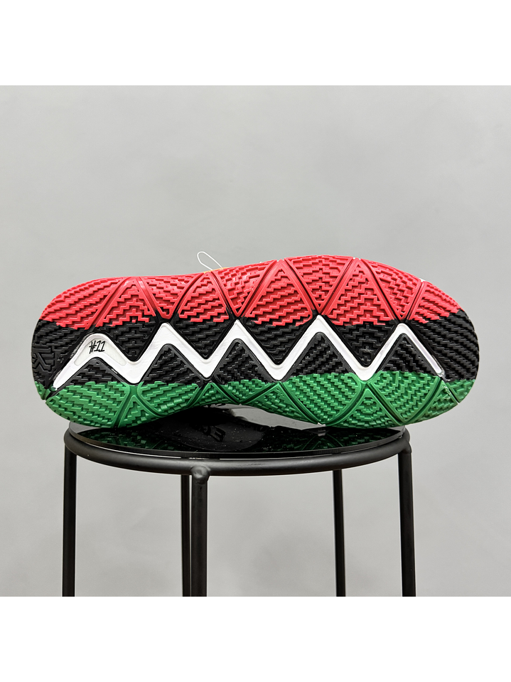 Nike Kyrie 4 Equality BHM 3
