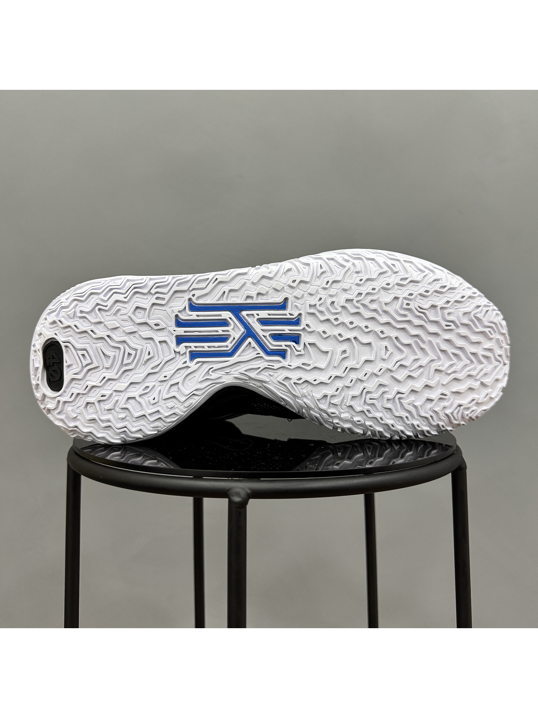 Nike Kyrie 7 BK Negro 4