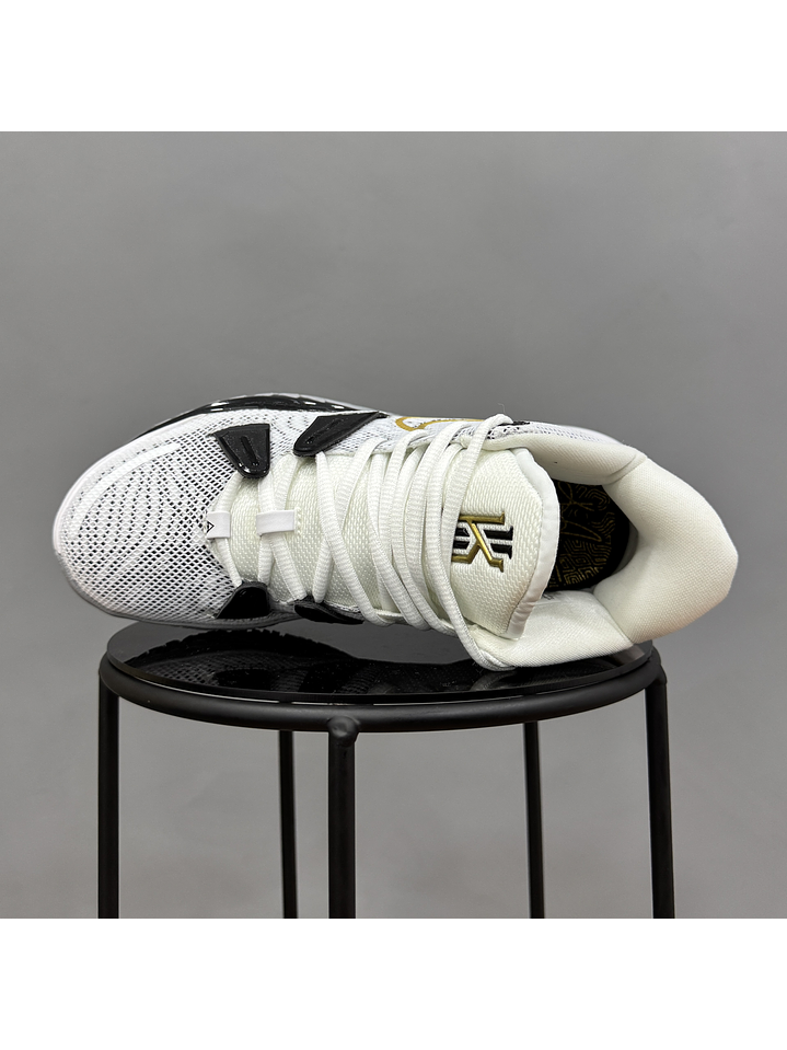 Nike Kyrie 7 Rings 2