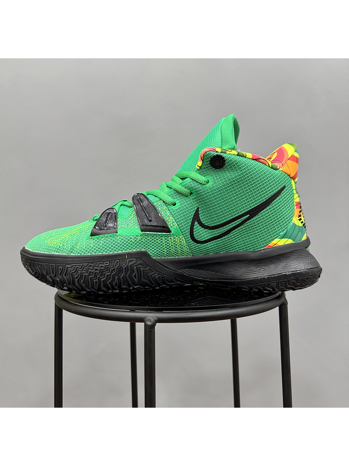 Nike Kyrie 7 Weatherman 4