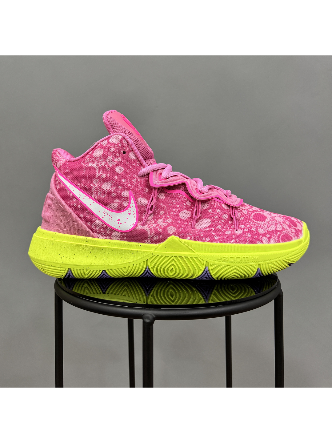 Nike Kyrie 5 Patricio 1