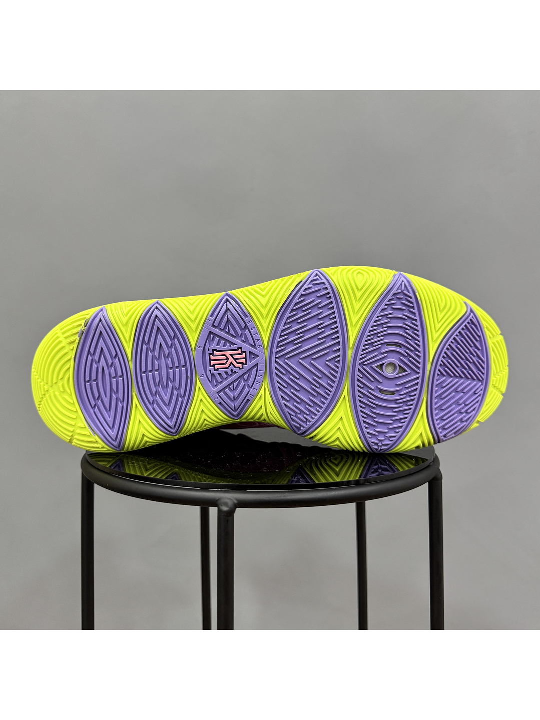 Nike Kyrie 5 Patricio 4