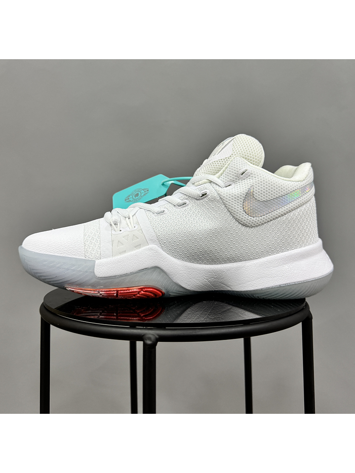 Nike Kyrie 3 White Tornasol 2