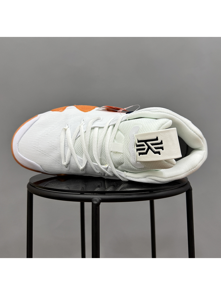 Nike Kyrie 4 Uncle Drew 3