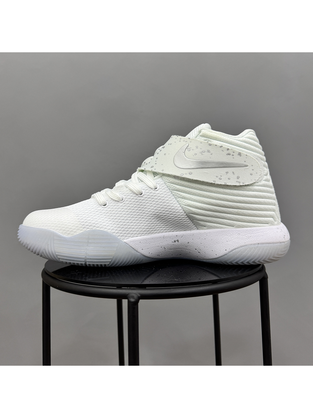 Nike Kyrie 2 Blanca 4