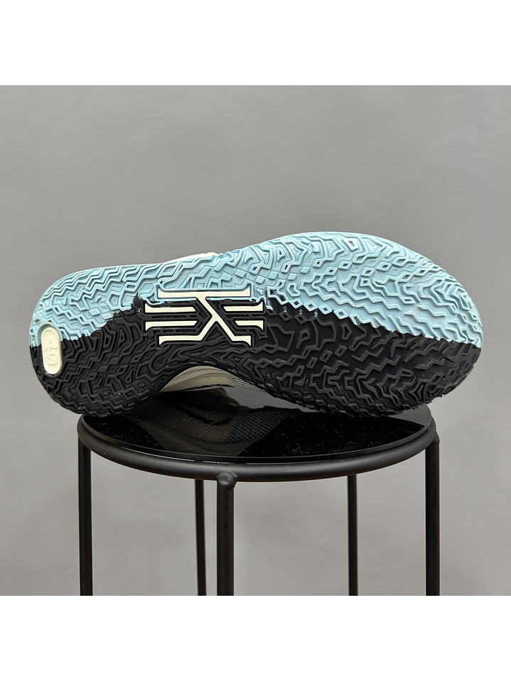 Nike Kyrie 7 Pale Ivory 4