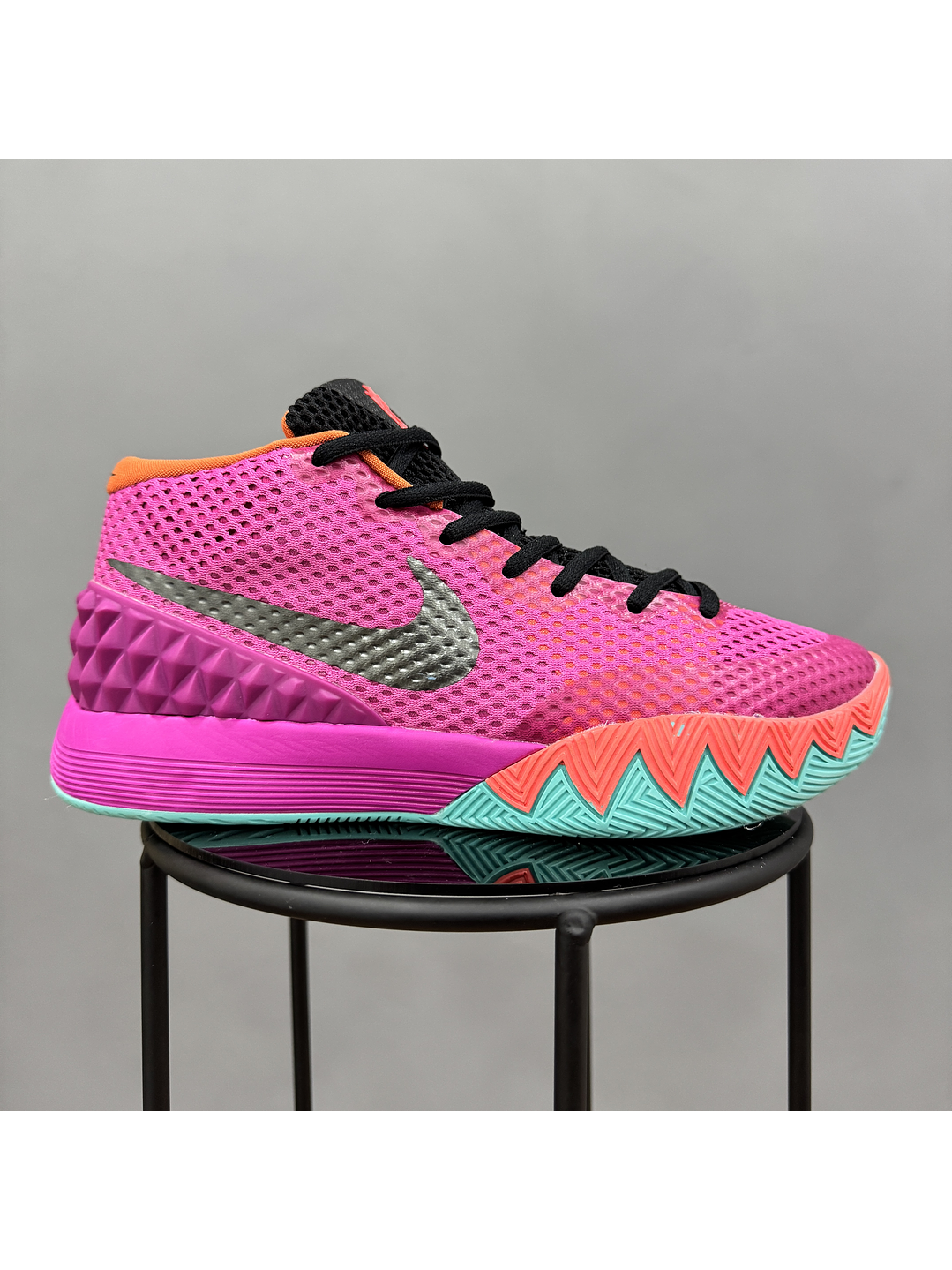 Nike kyrie 1 Easter  1