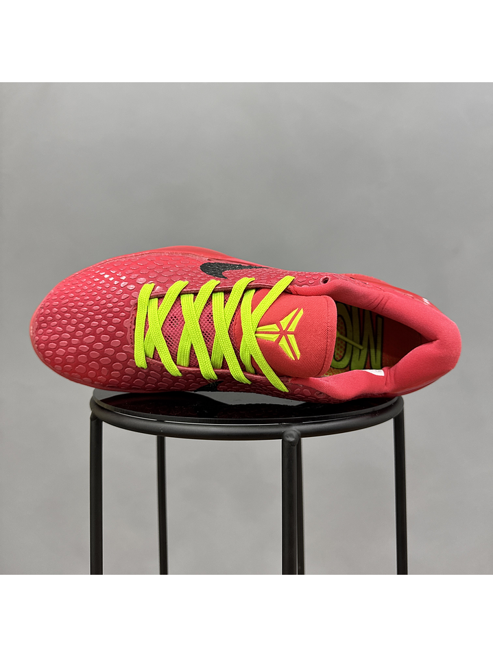 Nike Kobe Grinch Reverse 3