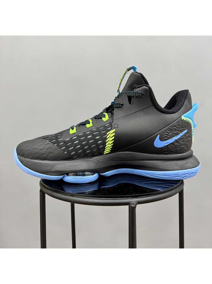 Nike Lebron Witness 5 Black Blue 3