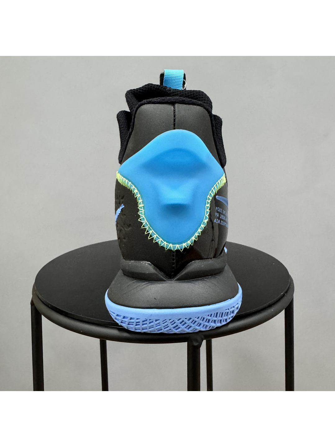 Nike Lebron Witness 5 Black Blue 4
