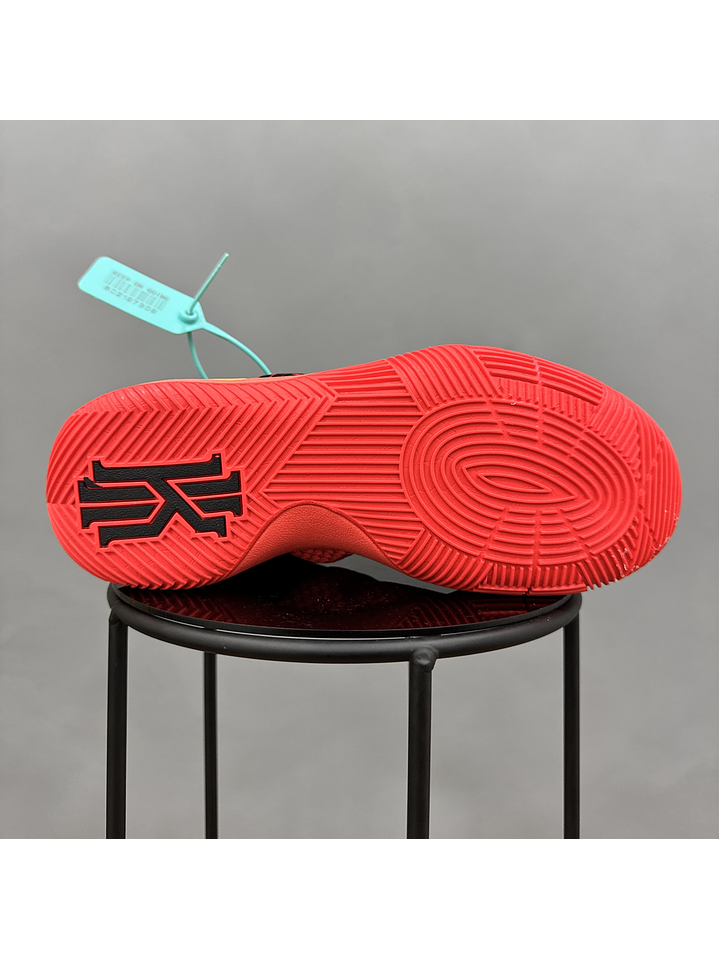 Nike Kyrie 2 Inferno 2