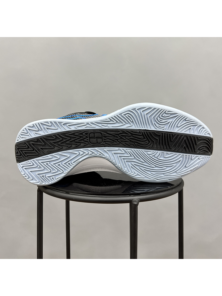 Nike Sabrina Magnetic 2