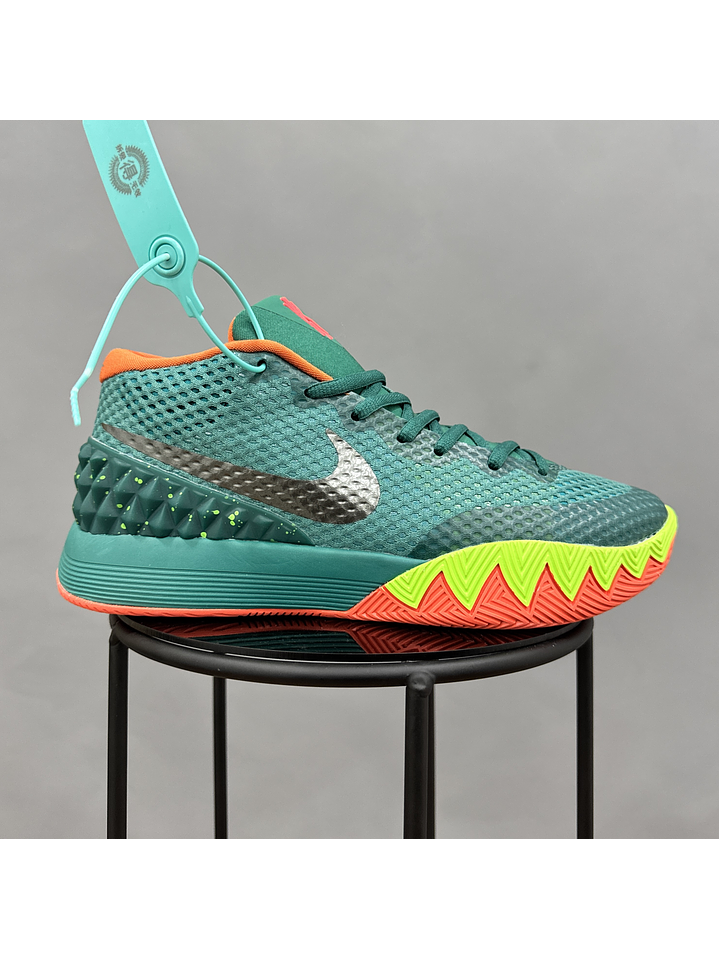 Nike Kyrie 1 Green 1