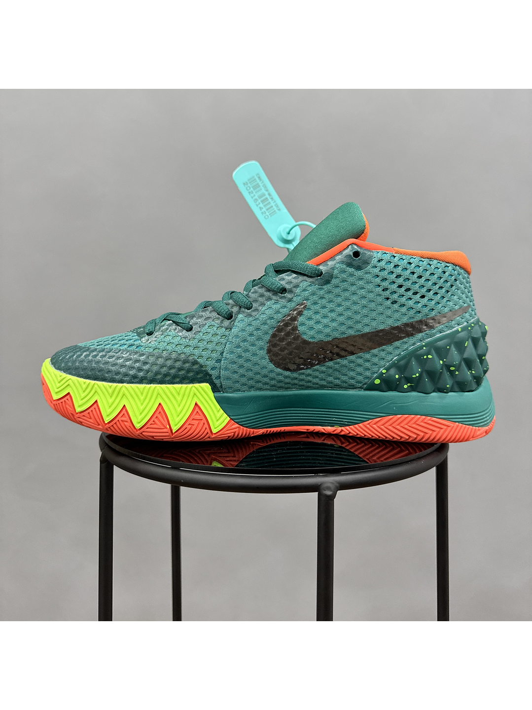 Nike Kyrie 1 Green 3