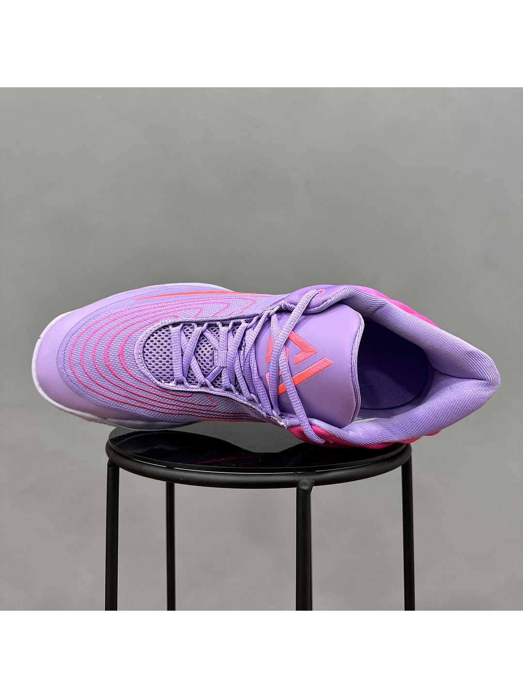 Nike Giannis 4 Raspberry 4