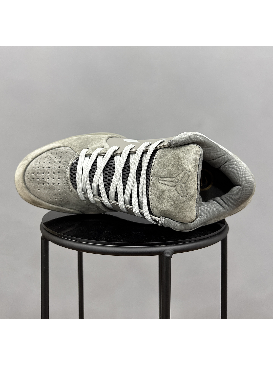 Nike Kobe 4 Grey 4