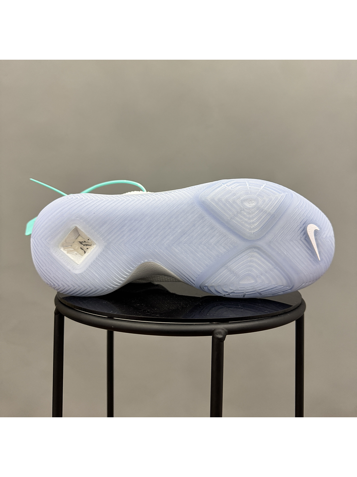 Nike Kyrie 3 Total White 3