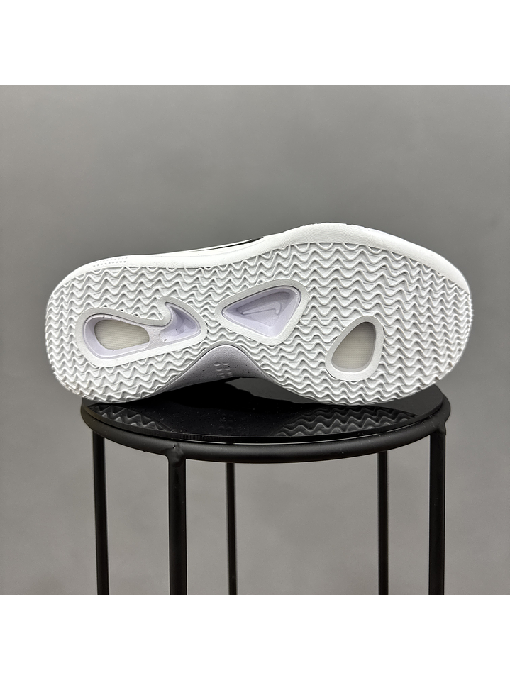 Nike Hyperdunk 2018 Black 2