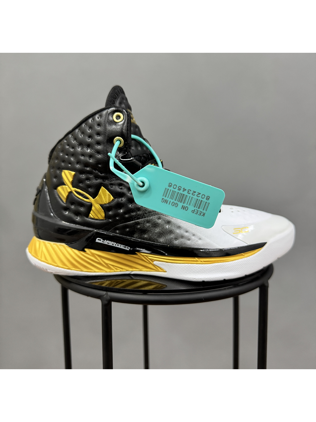 Under Armour Curry 1 Black Gold 1