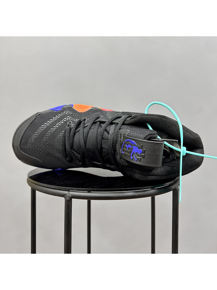 Nike Kyrie 4 Monkey 4