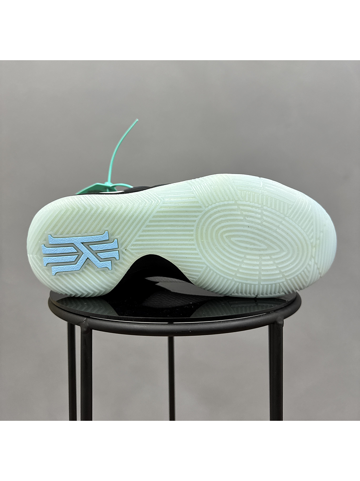 Nike Kyrie 2 White Multicolor 2