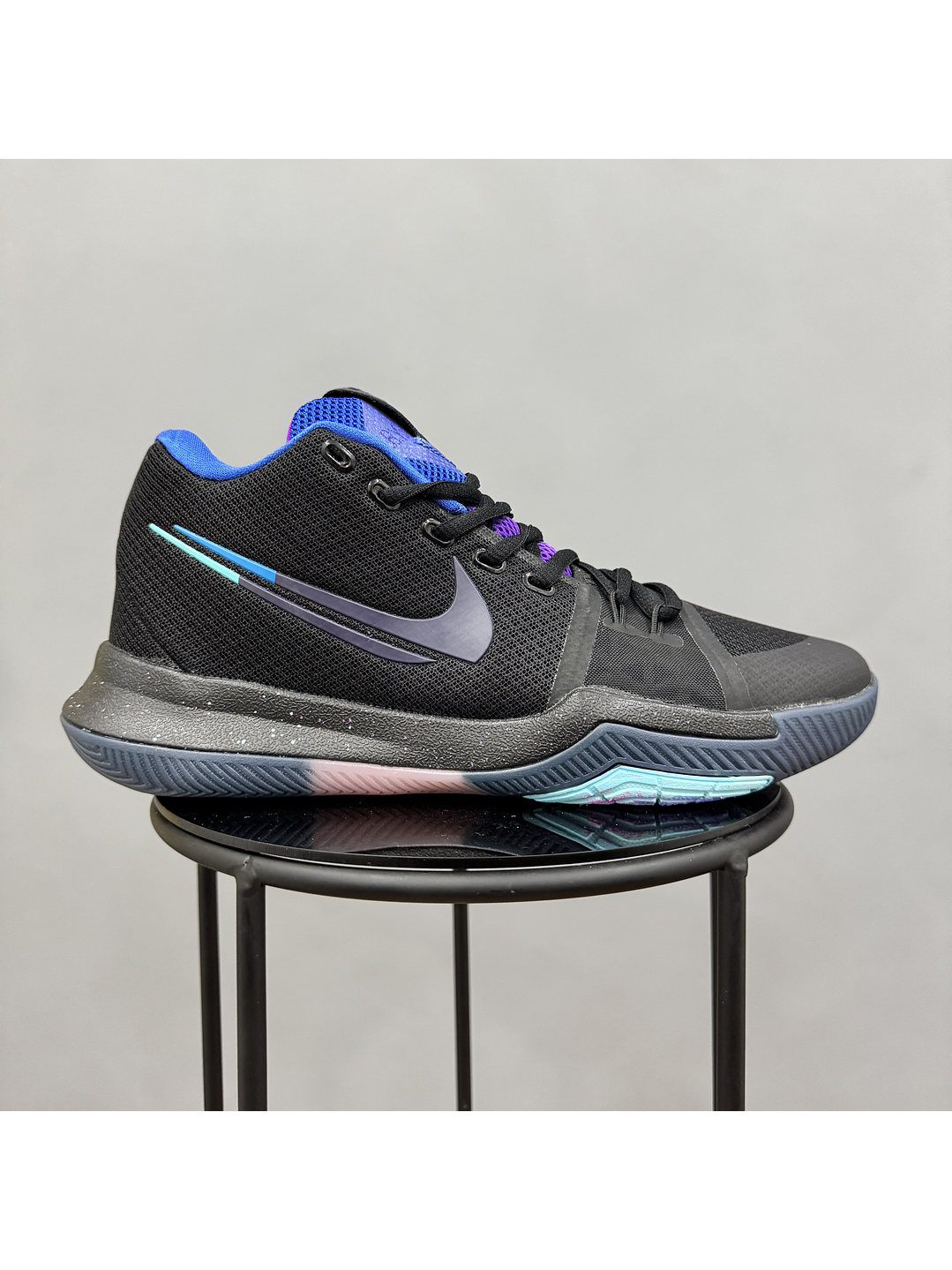 Nike Kyrie 3 Black Purpple 1