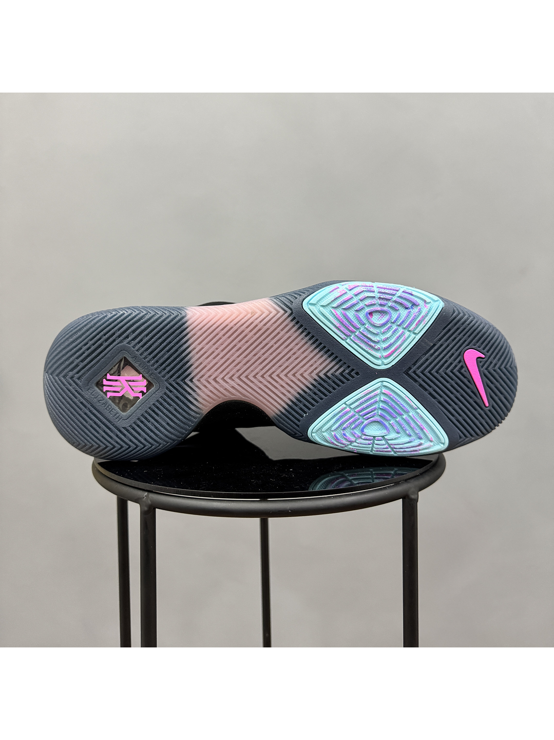 Nike Kyrie 3 Black Purpple 2