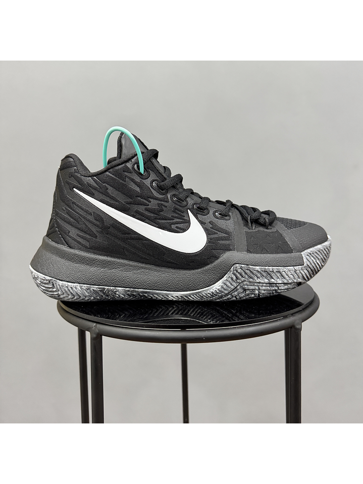 Nike Kyrie 3 Bhm 1