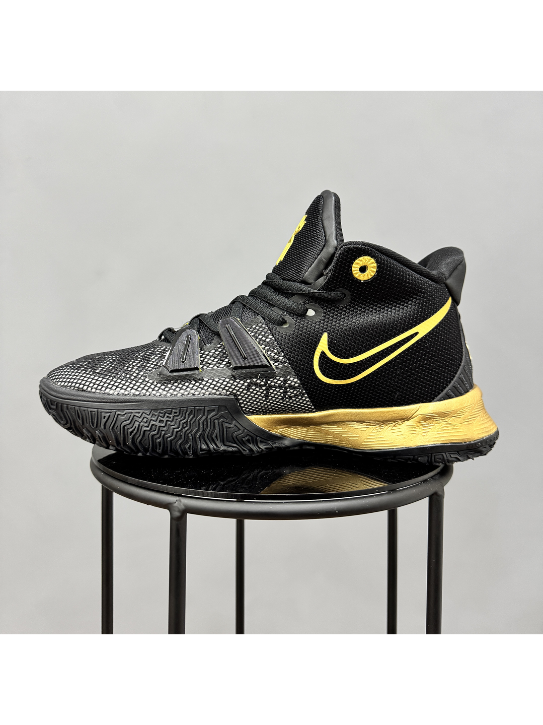 Nike Kyrie 7 Black Gold 2
