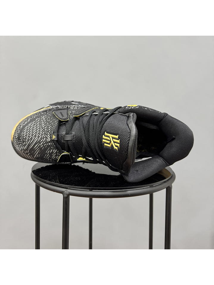 Nike Kyrie 7 Black Gold 3