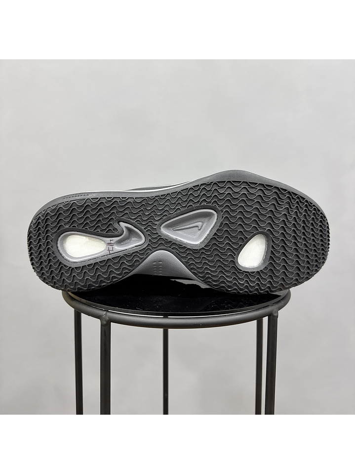 Nike Hyperdunk 2018 Black Grey 2