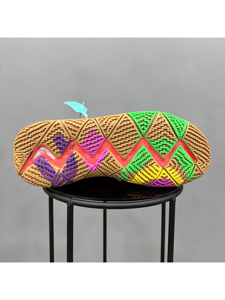 Nike Kyrie 4 Lucky Charms 2