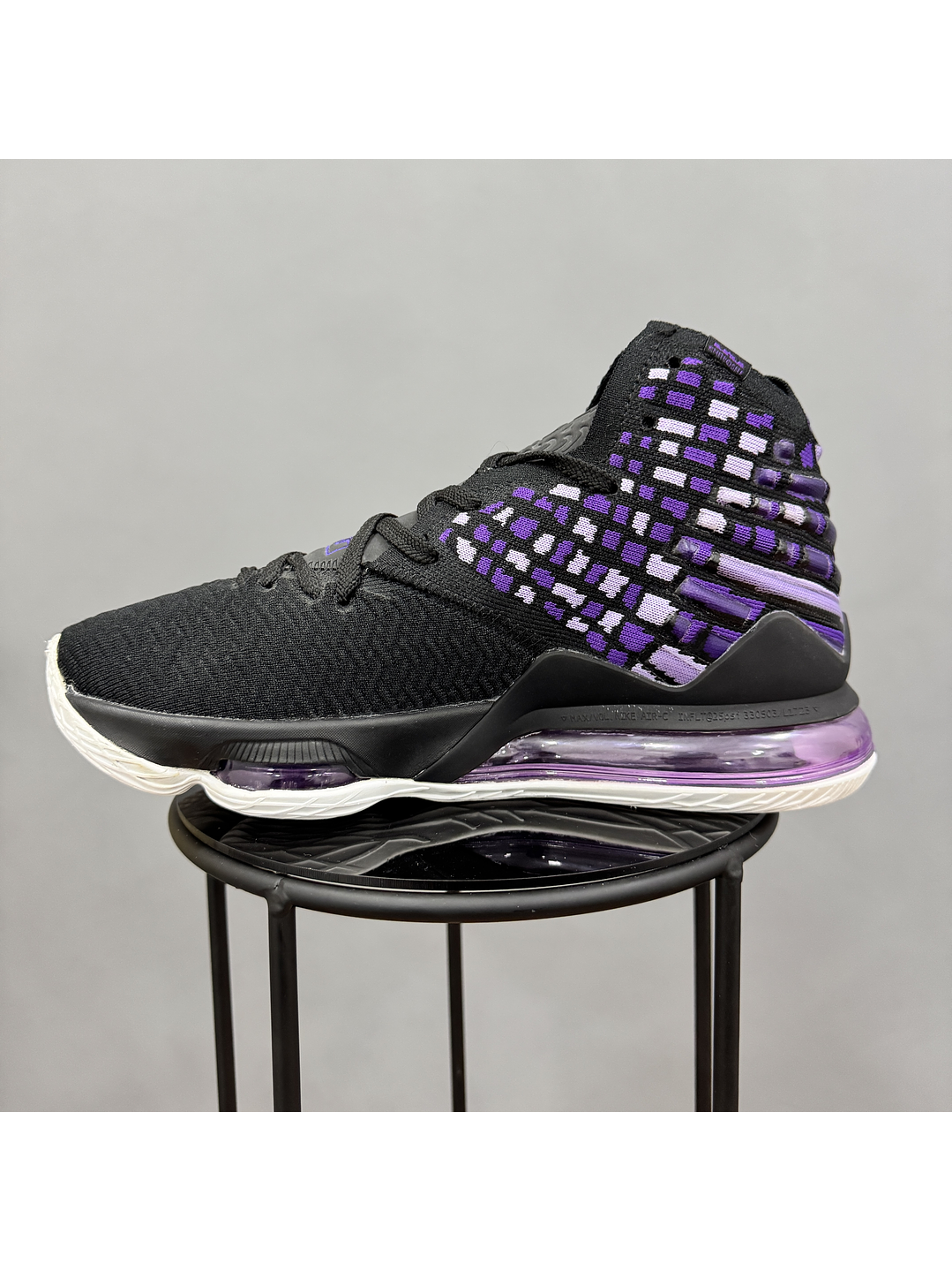 Nike Lebron 17 Purpple Black 2