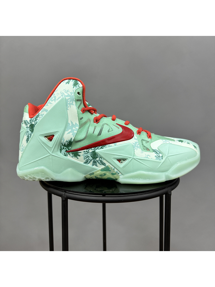 Nike Lebron 11 Christmas 1