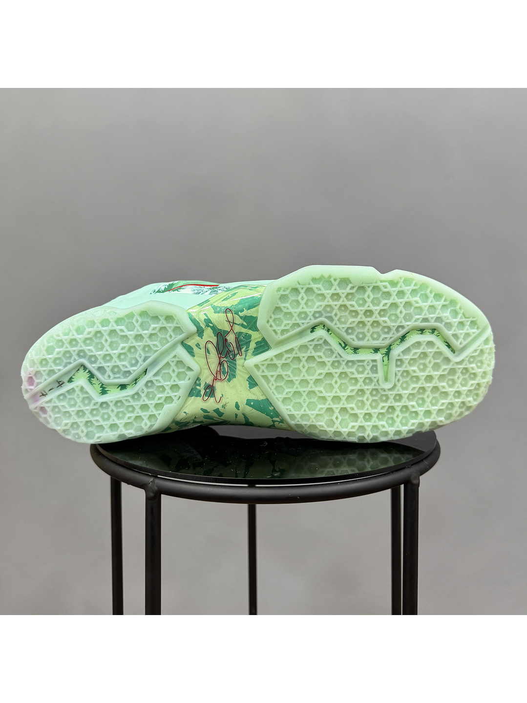 Nike Lebron 11 Christmas 2