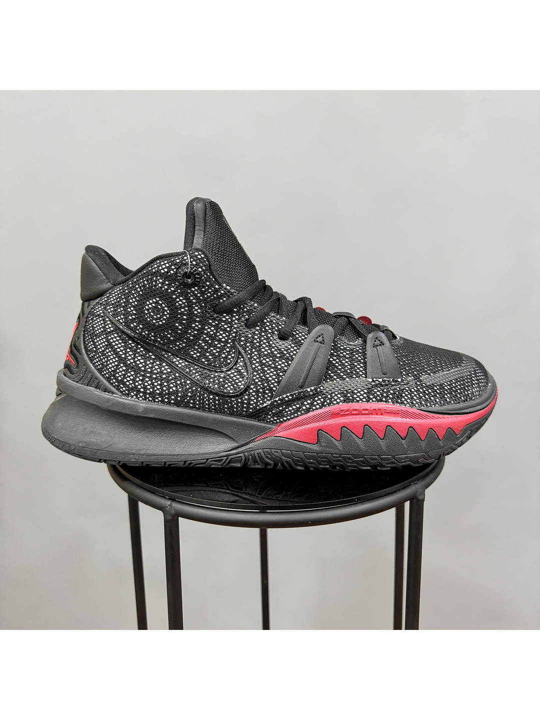 Nike Kyrie 7 Bred 1