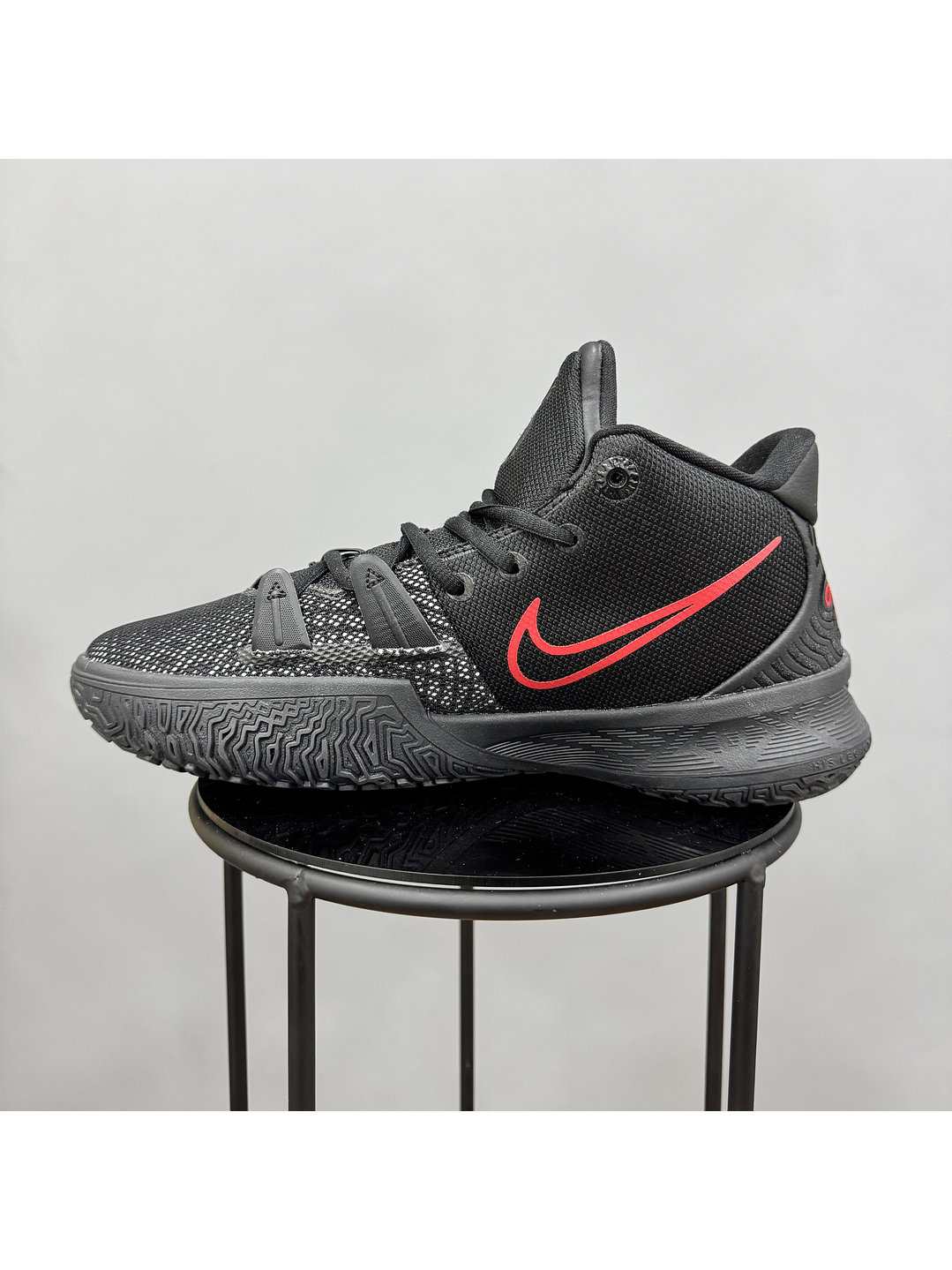 Nike Kyrie 7 Bred 3
